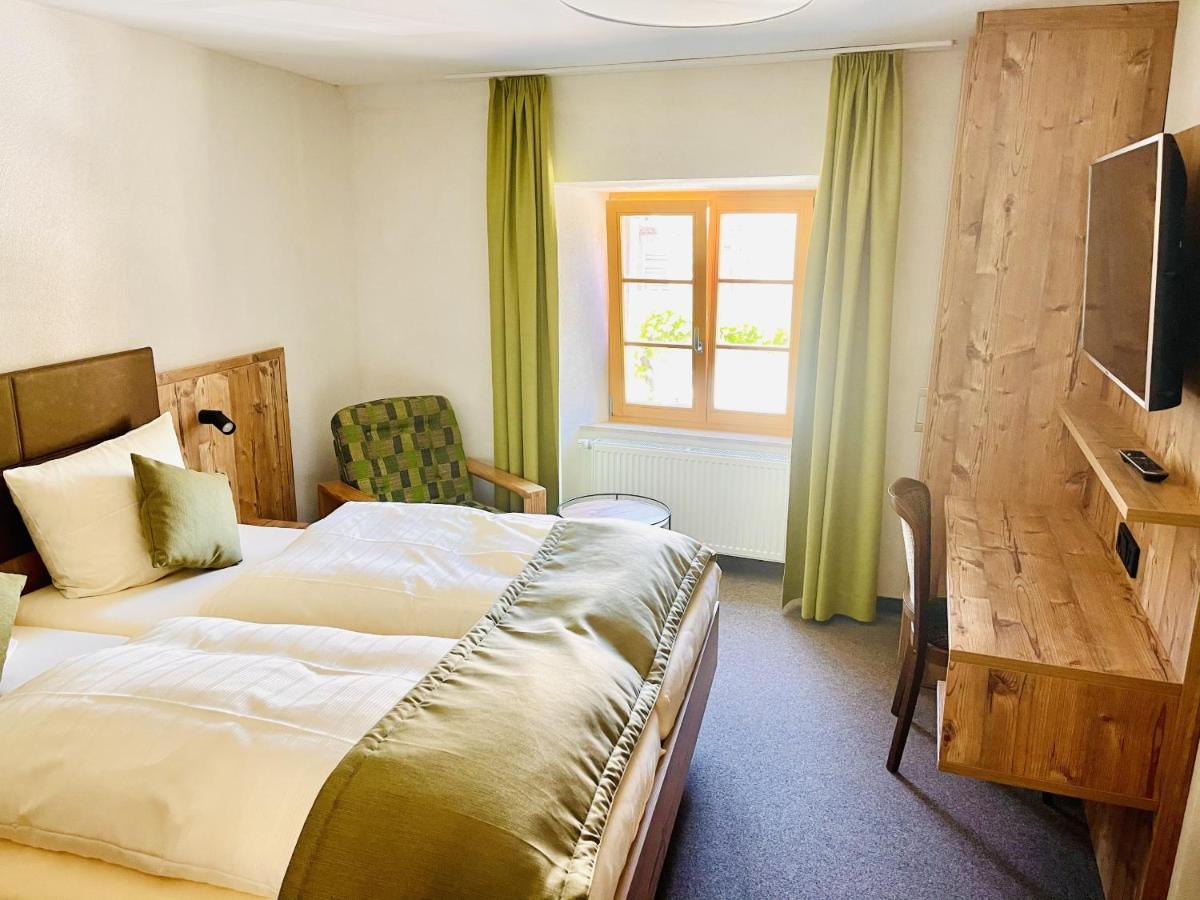 Hotel Weingut Dehren إيلينز-بولتيرسدورف المظهر الخارجي الصورة