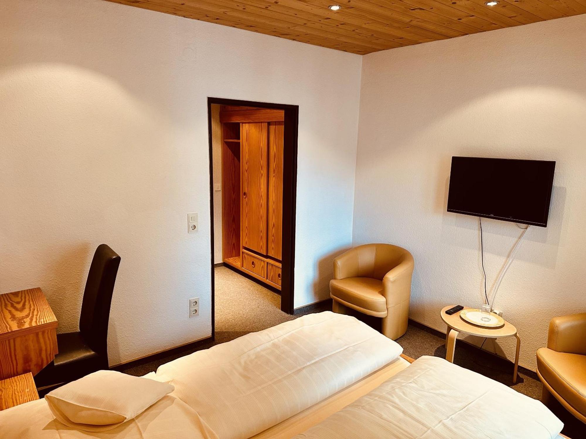 Hotel Weingut Dehren إيلينز-بولتيرسدورف الغرفة الصورة